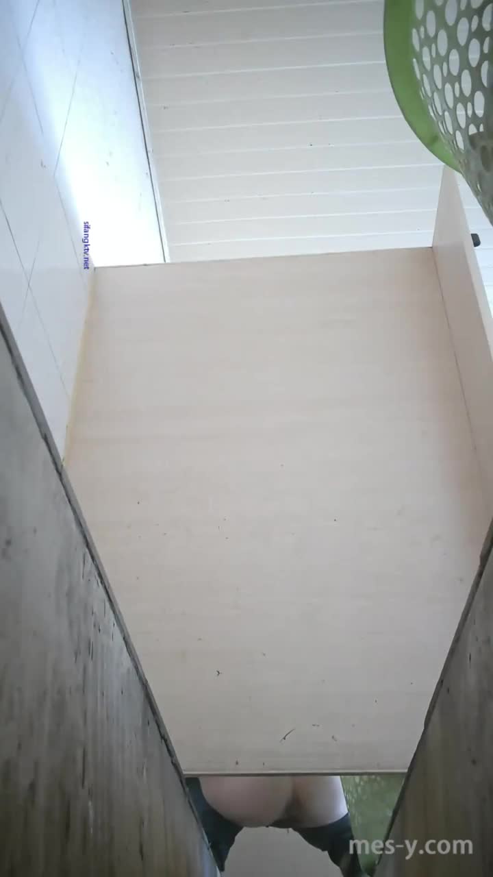 18d3443c-1181-4b46-840f-09422d5a143c.mp4