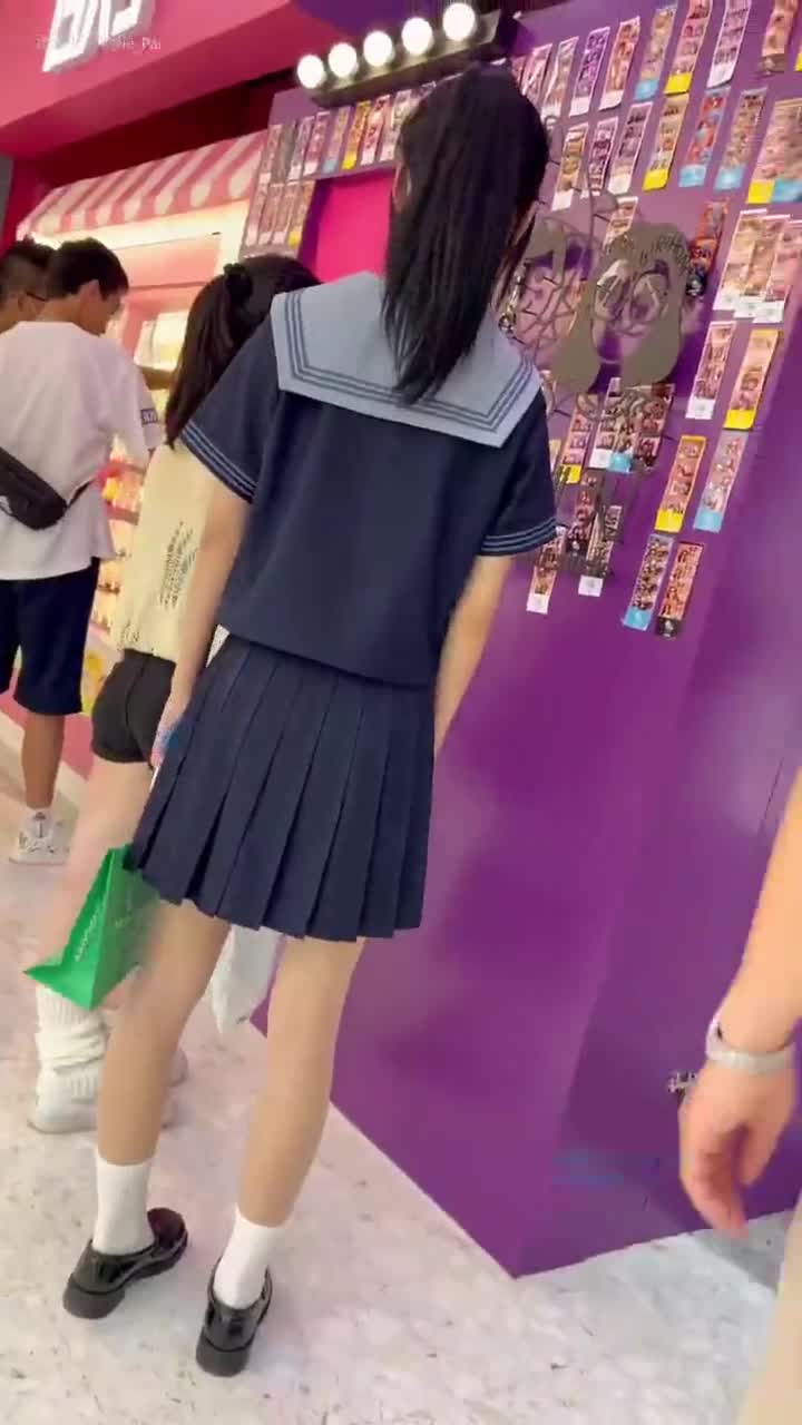 f6456f02-3440-11f0-85ba-060db0d232c4.mp4