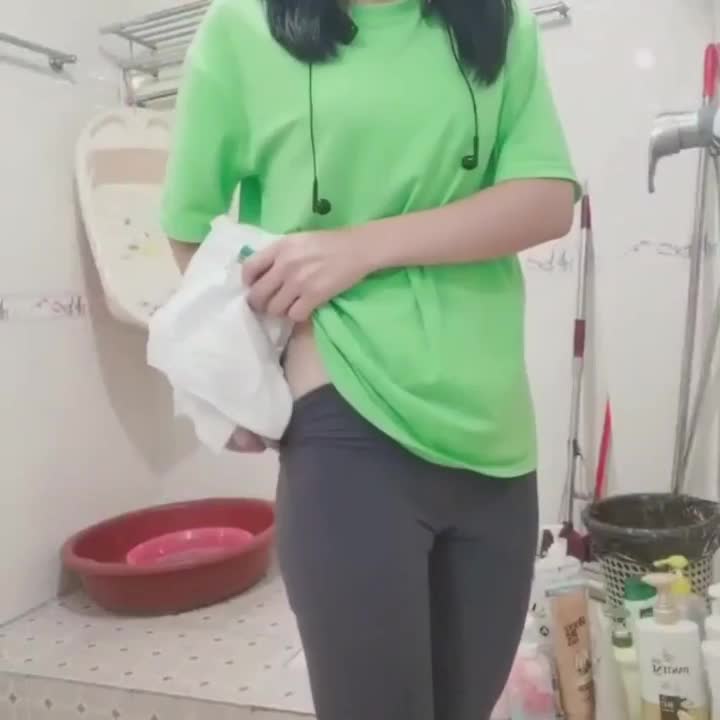 8b86fa9f-6fac-419c-b4e1-1af21ce9f554.mp4