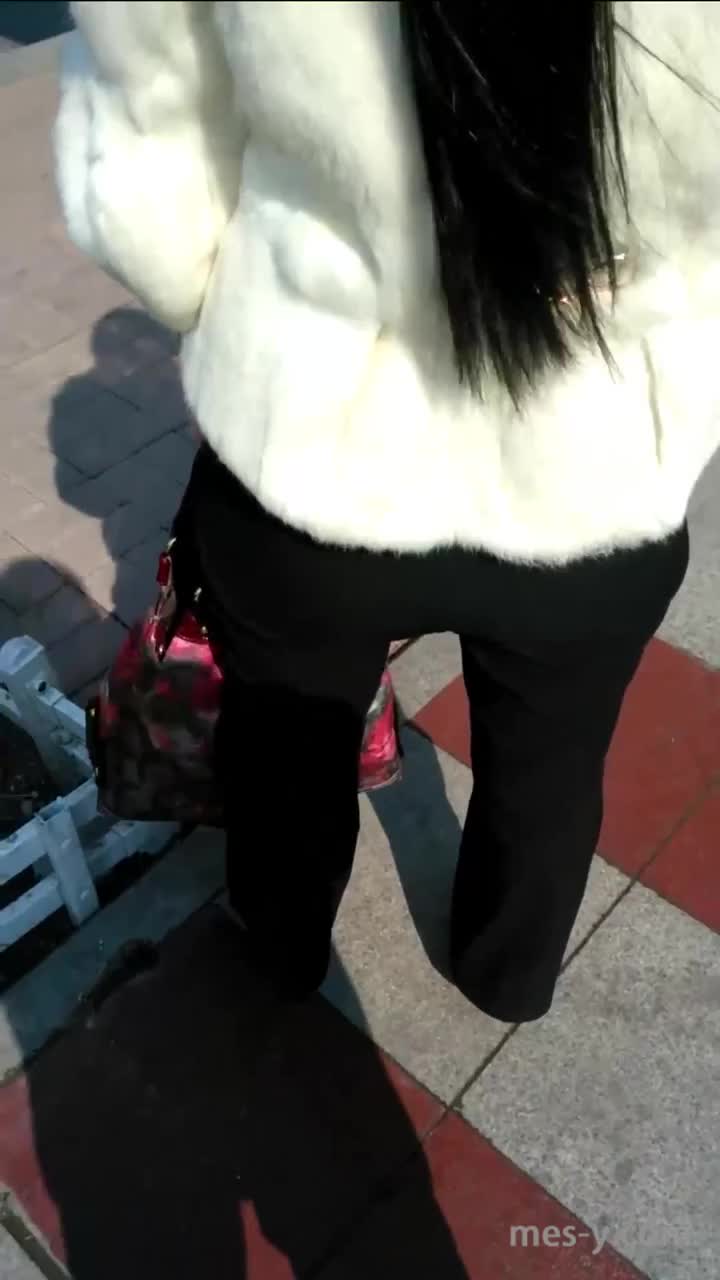 82c7c765-9a66-4903-af86-27ae3424c85f.mp4
