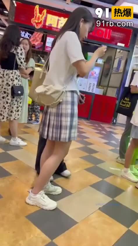 066b73c0-de07-4a3a-af19-7ecc756ec206.mp4