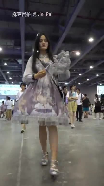 8ad91320-34b0-11f0-85ba-060db0d232c4.mp4