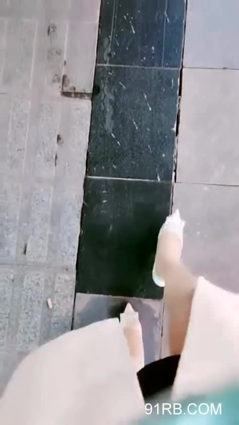 5d4d7b0b-c433-463d-be62-a5c720679238.mp4