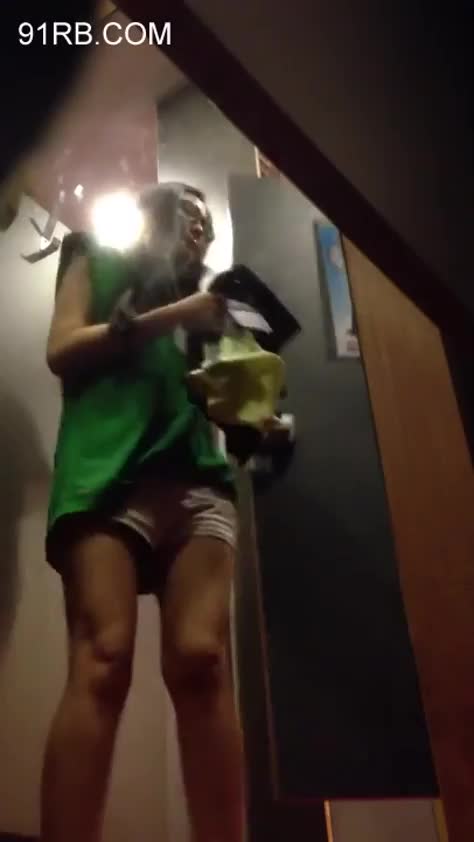 3cd43a83-b3cd-4762-af4d-1d22a3b22365.mp4