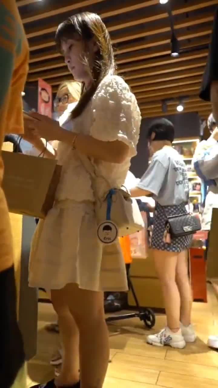 dbb3455e-2ba5-11f0-9f76-d2aa28aa9c1a.mp4