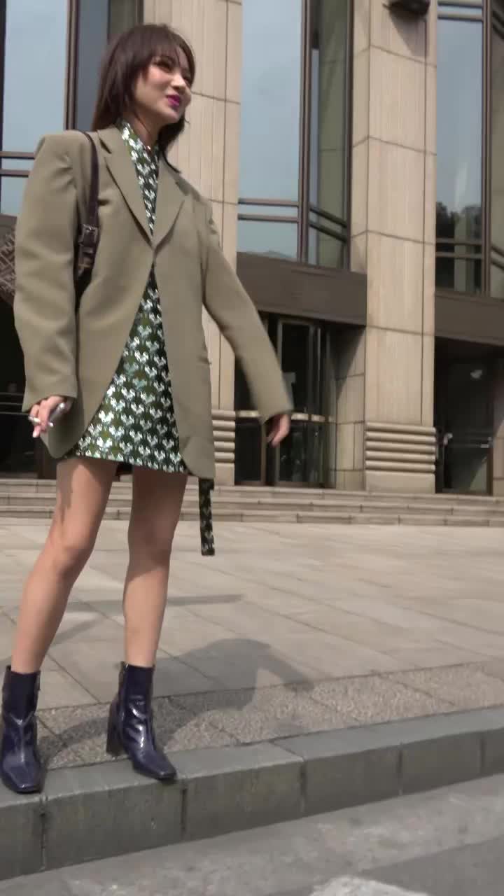 c36d88ec-d457-48d8-ae6e-22eb9e2eec61.mp4