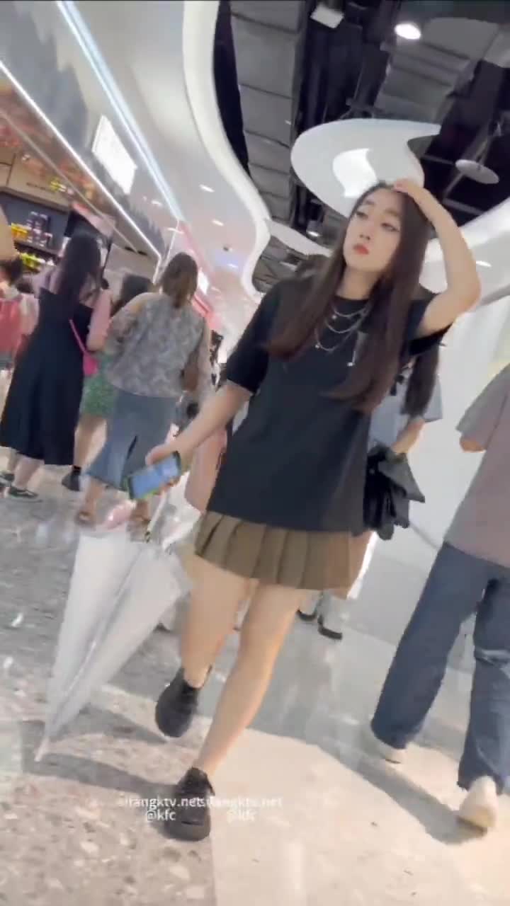 d0566430-2abe-11f0-952a-96c7ca780c75.mp4