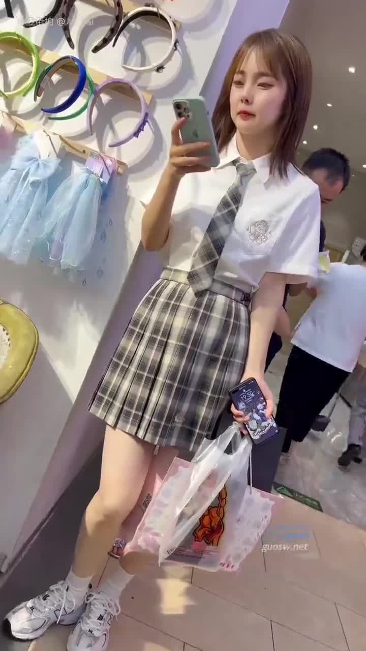 b30b1624-33aa-11f0-abba-6296f5242e55.mp4