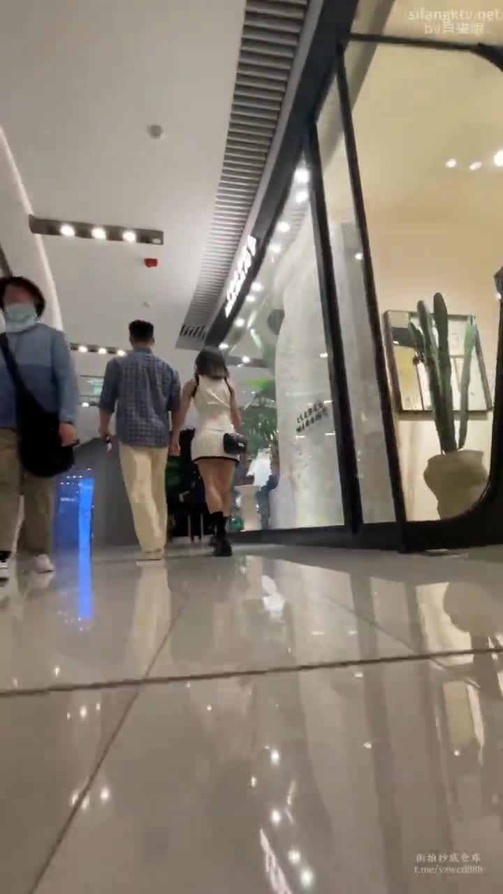 9c2ae114-253b-11f0-8302-1ea9f0735b0f.mp4