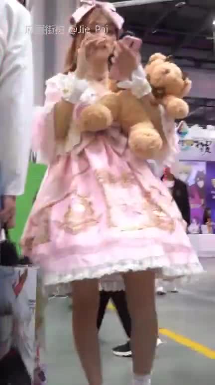 98f66502-34b5-11f0-85ba-060db0d232c4.mp4