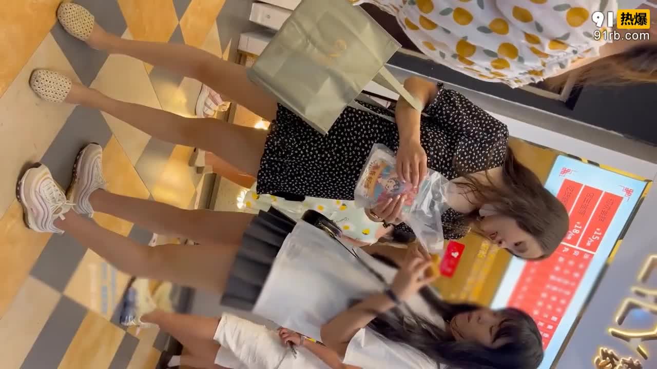 2011cded-3e97-48c5-a403-6fefd1b4f100.mp4