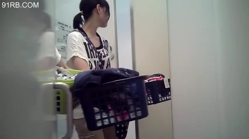 803c5b79-aec6-4732-b7c5-6b5481d91f19.mp4