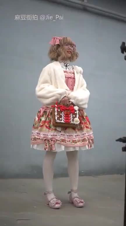 d1f035a0-34c3-11f0-85ba-060db0d232c4.mp4