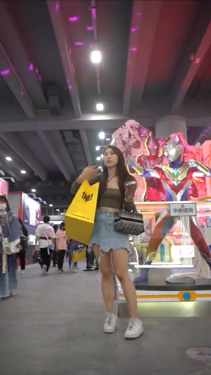 b9f44b20-29ed-11f0-952a-96c7ca780c75.mp4