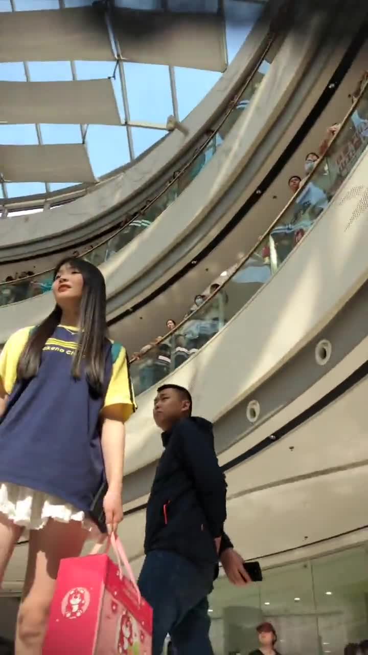 0da49f44-36b5-11f0-85ba-060db0d232c4.mp4
