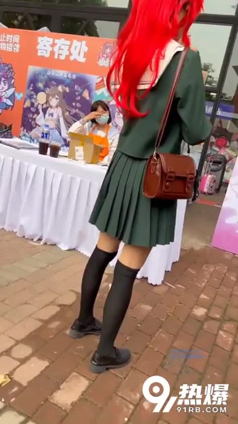c3cb41ba-9042-496e-80d4-80f1ec86944e.mp4