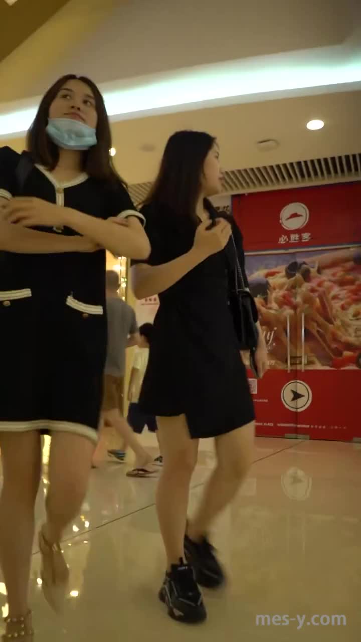 f980ce55-0675-4ecf-818f-65f2401ccaec.mp4