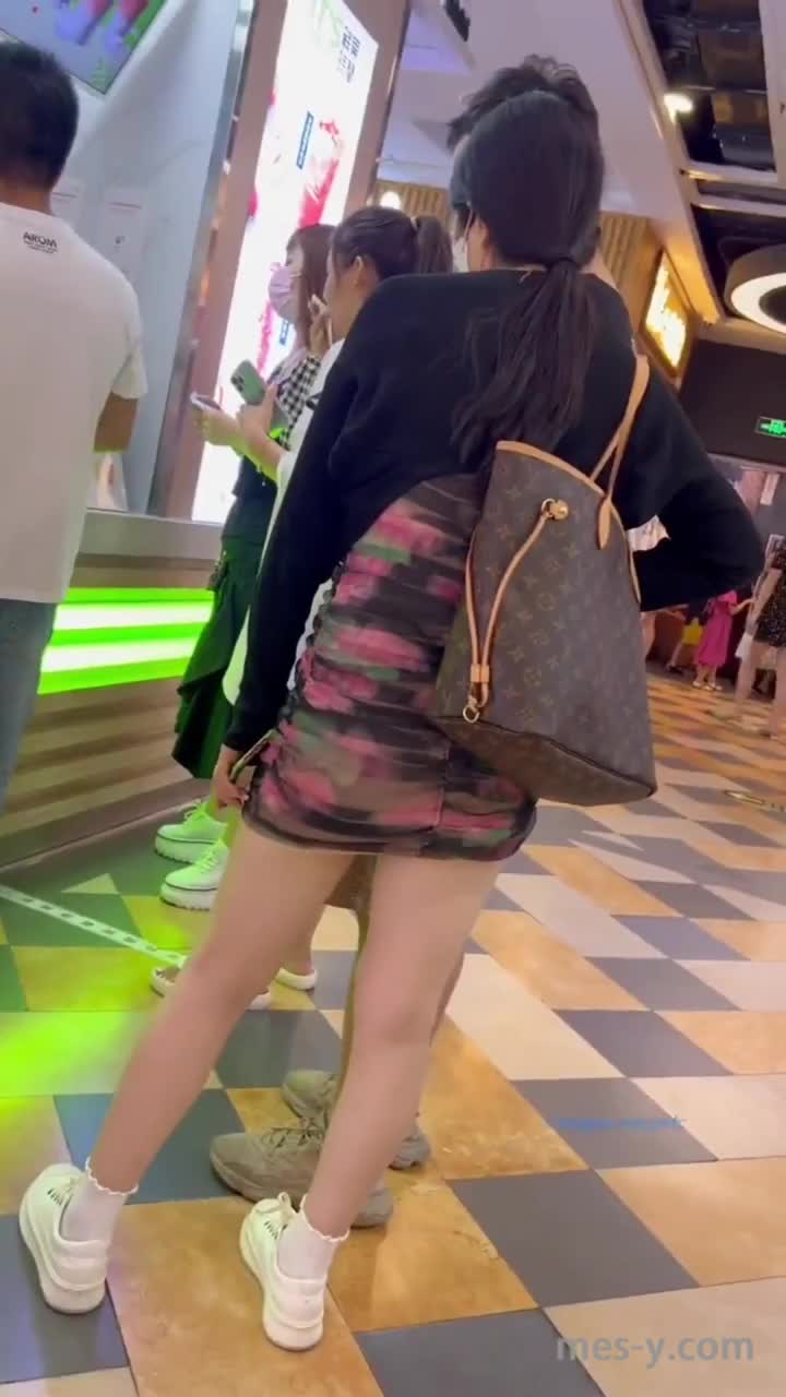 0f109beb-00ec-4559-91e1-c7bf3e7eb416.mp4