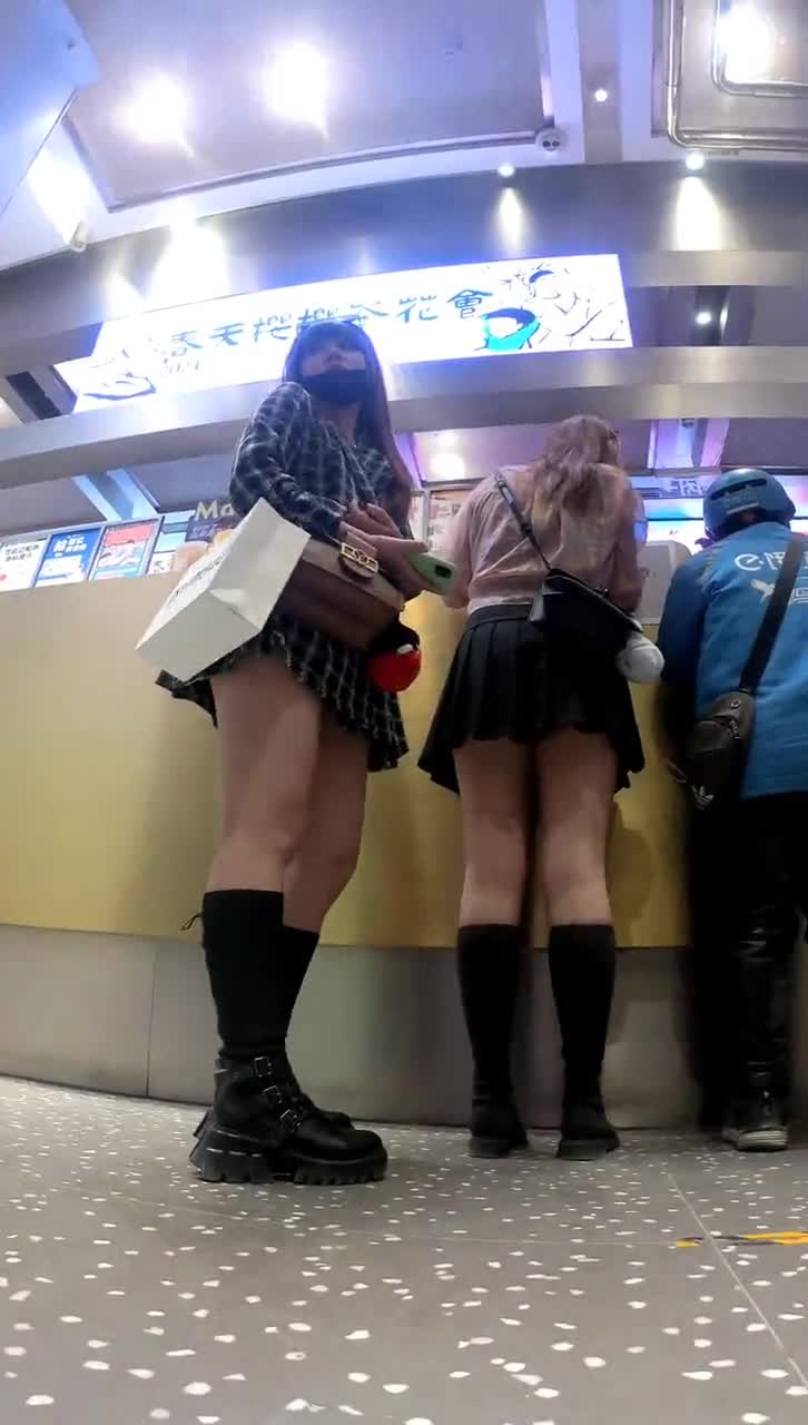 6bd59790-2566-11f0-8302-1ea9f0735b0f.mp4