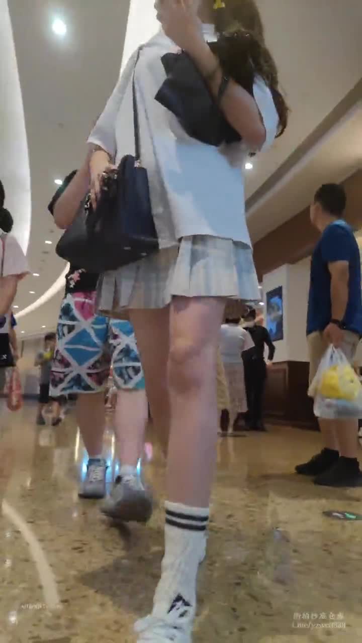 e8e71836-2416-11f0-8a71-02f05352dc7f.mp4