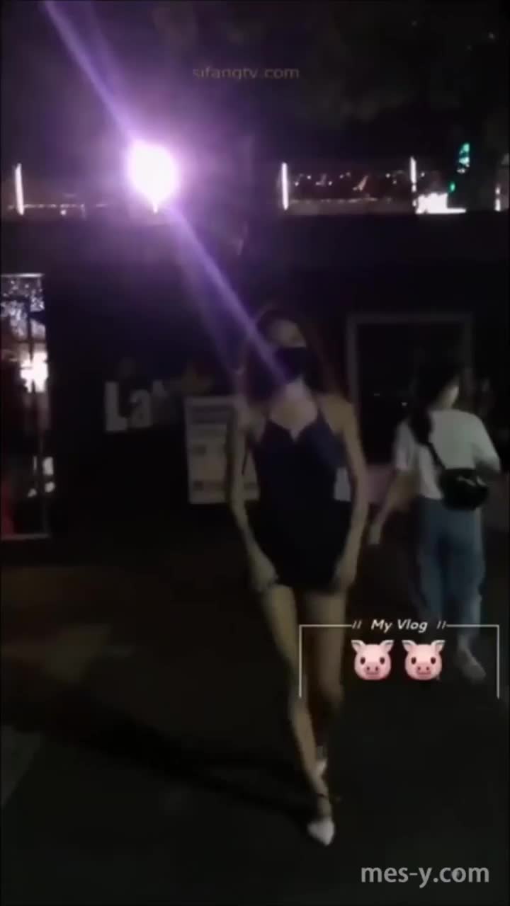 1c4288d0-df05-492e-bba4-810e88354d43.mp4