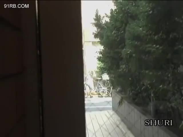 f1e5c8a3-6d65-4dc3-a65a-980b2da194d7.mp4