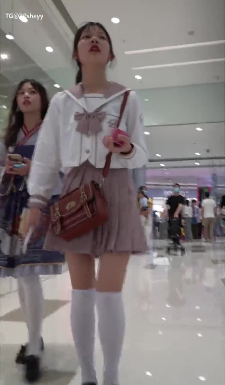 0318f4e8-25fe-11f0-8fb5-9e5d5bfbca85.mp4