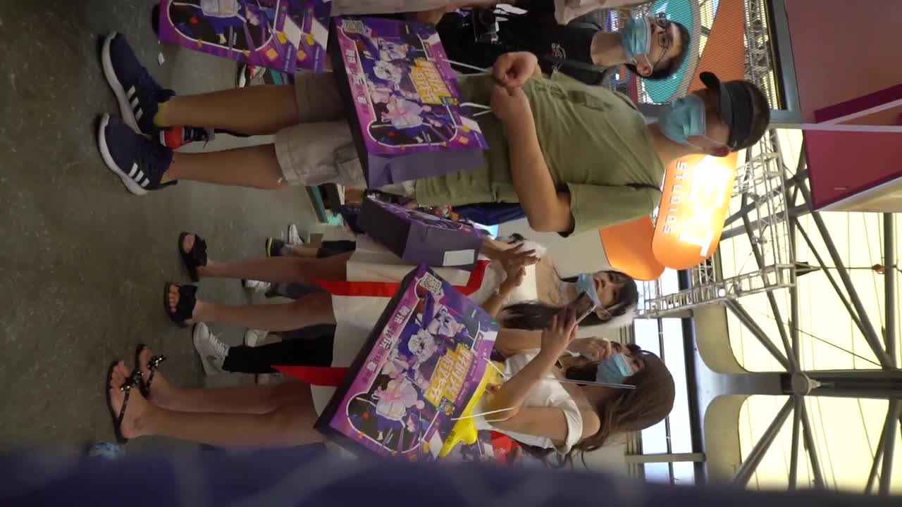 14b21aff-5b99-4304-bb43-19576118f007.mp4