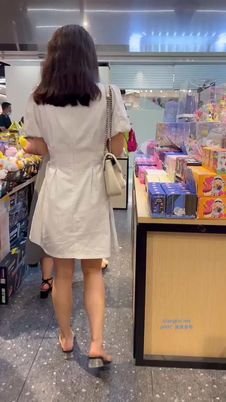 90c7c970-15d7-4998-8c3d-71994084e656.mp4