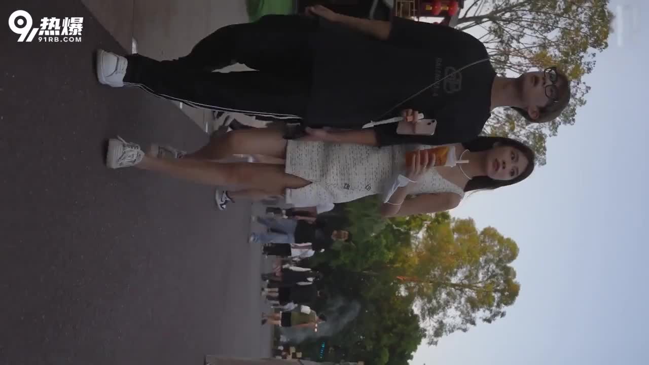 cf728cb5-8d39-4450-8b75-520e4c60252e.mp4