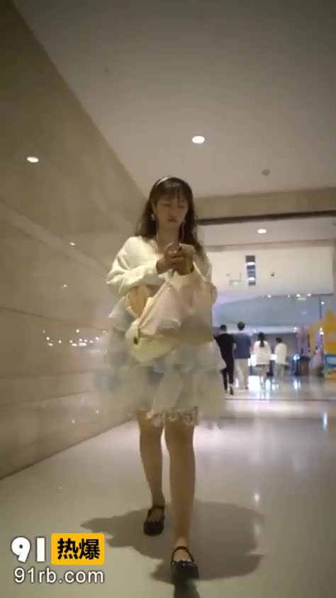 10c4862c-69a5-42b5-9793-fe01ebfd4804.mp4