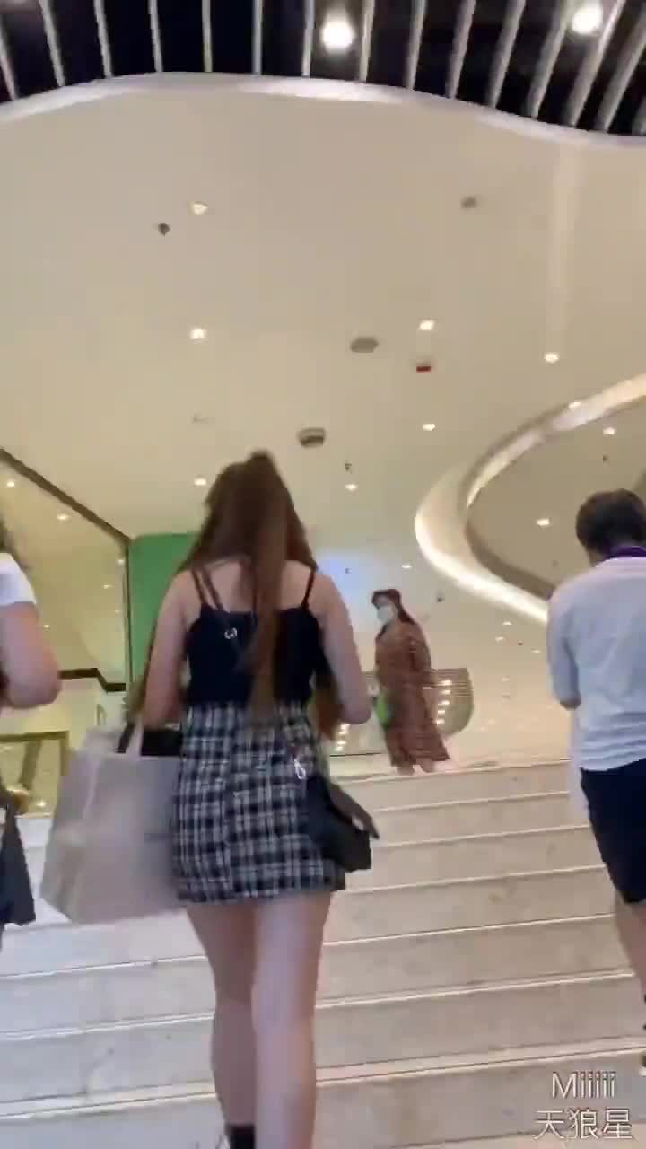 557bd4f4-34e4-11f0-85ba-060db0d232c4.mp4
