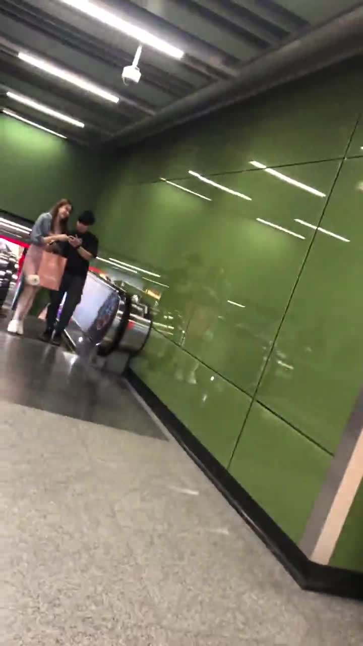 592dda56-3035-11f0-bd0a-9635f8b4fdee.mp4