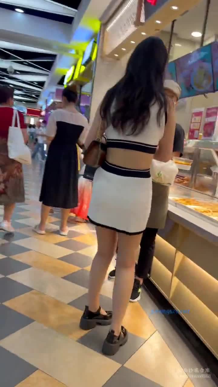 8f6d7498-2575-11f0-8302-1ea9f0735b0f.mp4