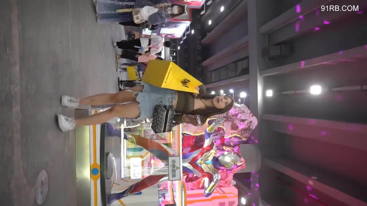 d70ef939-9548-4c80-8f6a-567bcebe23ec.mp4