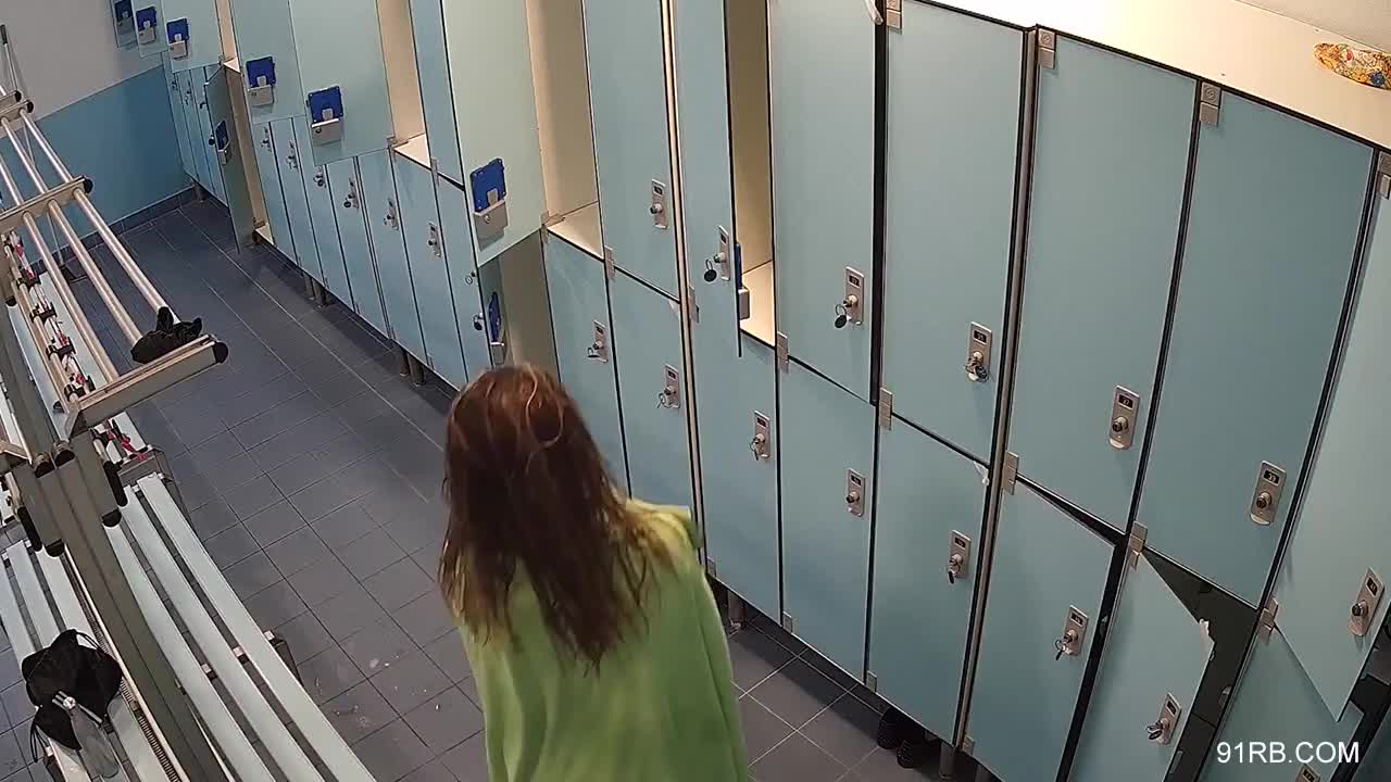28f790db-75b1-4c48-9f64-b5750b7a331b.mp4
