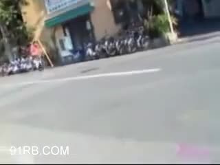 a9b53321-8e12-4fc5-95d5-e32dcffc753e.mp4