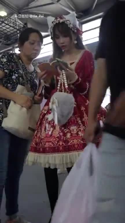 928e11f8-32fb-11f0-abba-6296f5242e55.mp4