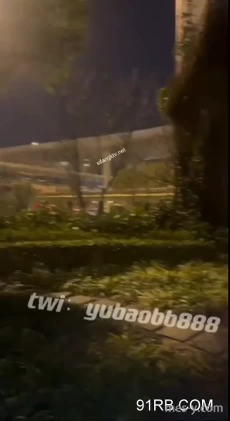 a9a7f47b-12d4-440d-ad7c-2d783705da03.mp4