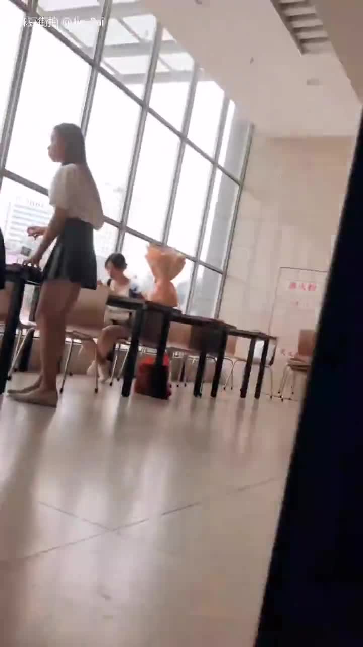 64cc0298-329c-11f0-8e28-4ad8410911d3.mp4