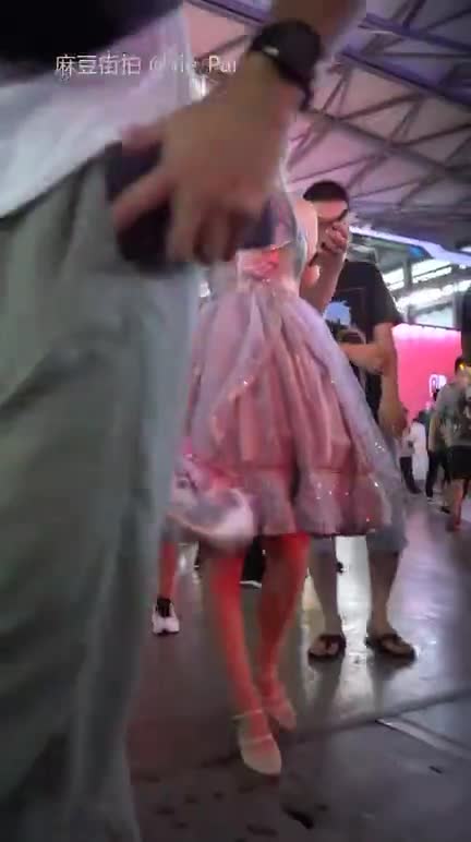 e5f815f8-34bf-11f0-85ba-060db0d232c4.mp4