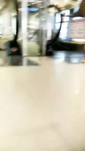 7c44434e-3550-4d7d-8be4-77606e2597b0.mp4