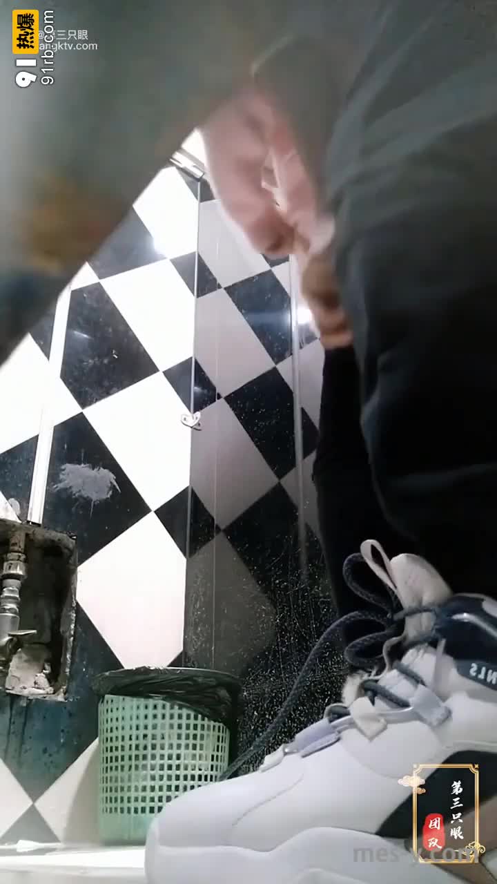 0e0e4442-e0b8-44ea-9015-b1b0a3fca97c.mp4