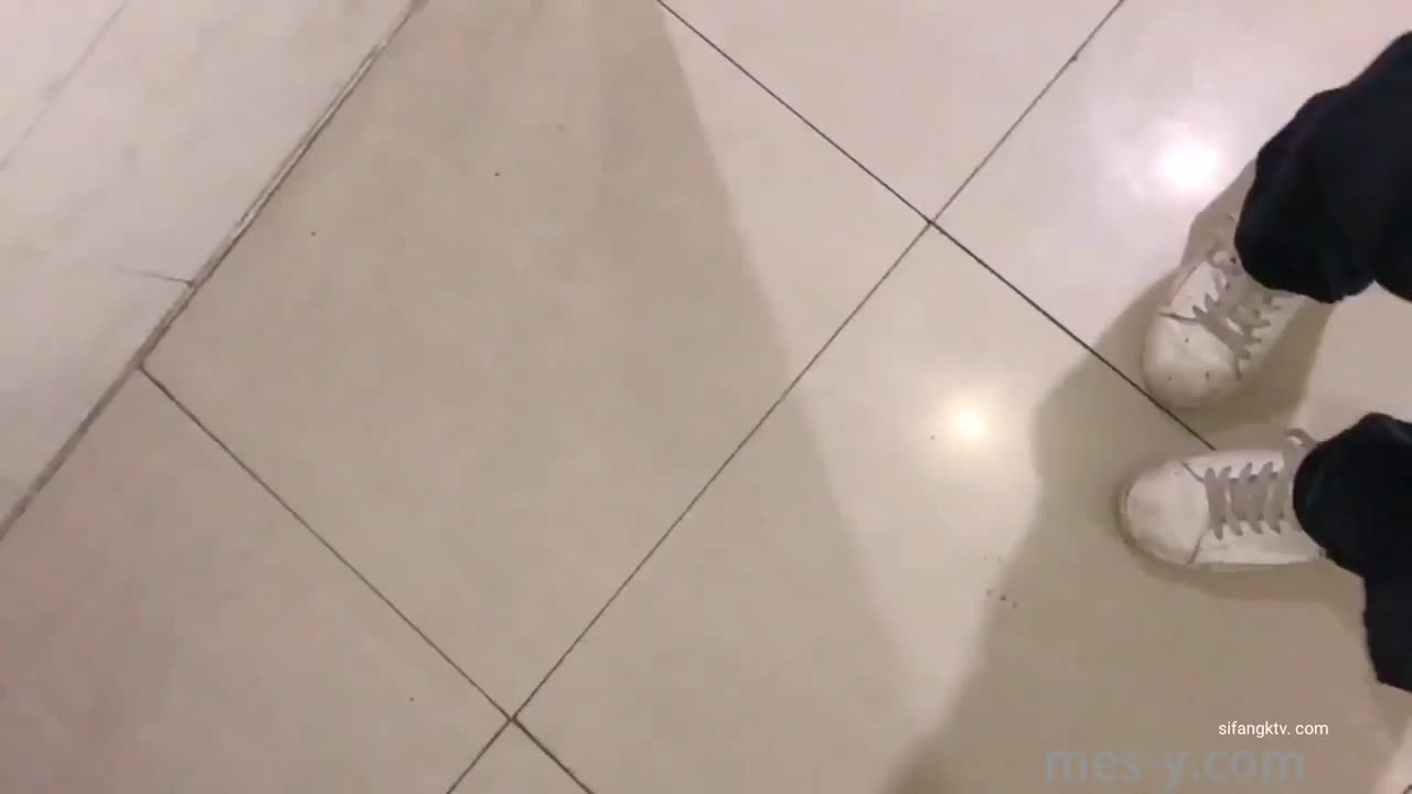 a39ecddb-ed41-463d-9a59-acfe5658c76d.mp4