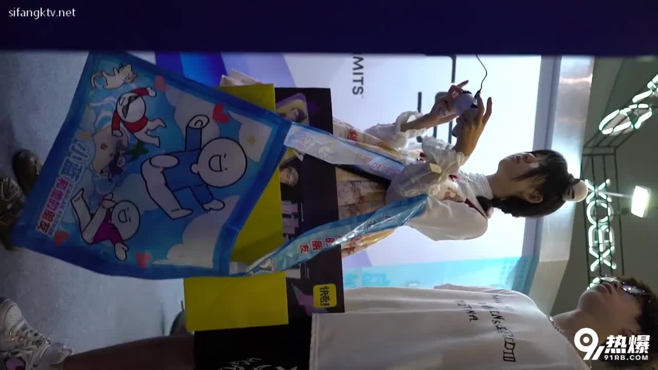 cf38121f-8a83-472a-ac1d-080f84ab238a.mp4