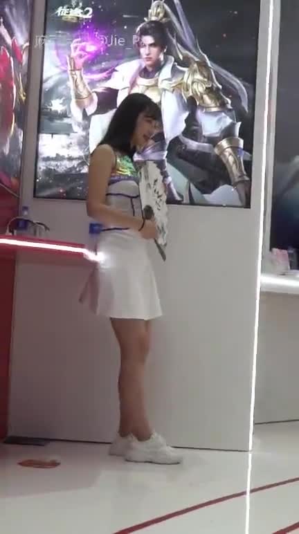 bb363a9e-34b9-11f0-85ba-060db0d232c4.mp4