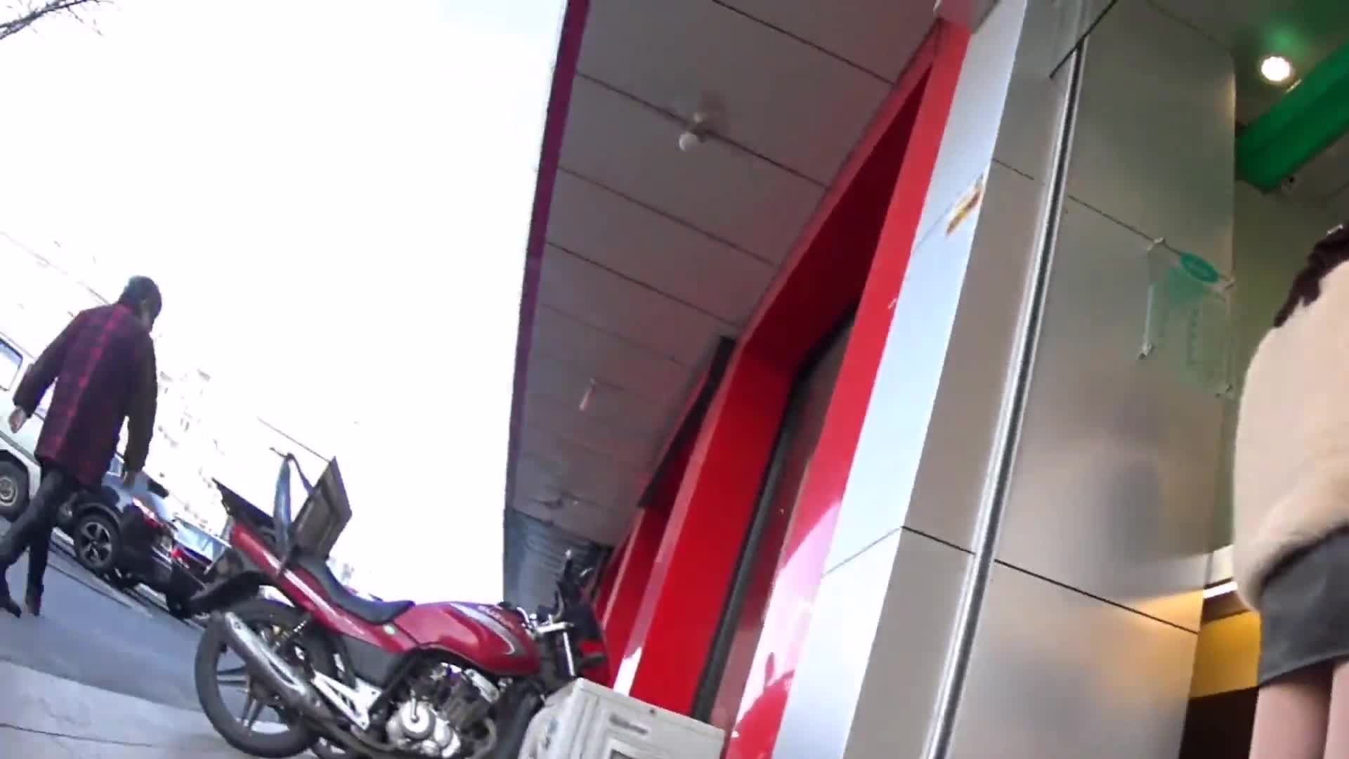 f3588f3a-2cd5-11f0-9f76-d2aa28aa9c1a.mp4
