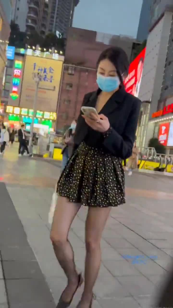 0b5e5322-2bdb-11f0-9f76-d2aa28aa9c1a.mp4