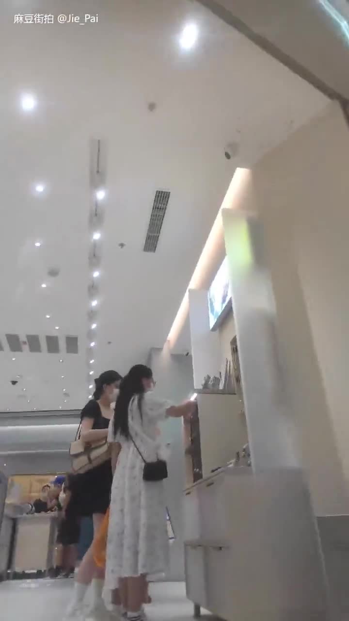 b3fe73d8-3359-11f0-abba-6296f5242e55.mp4