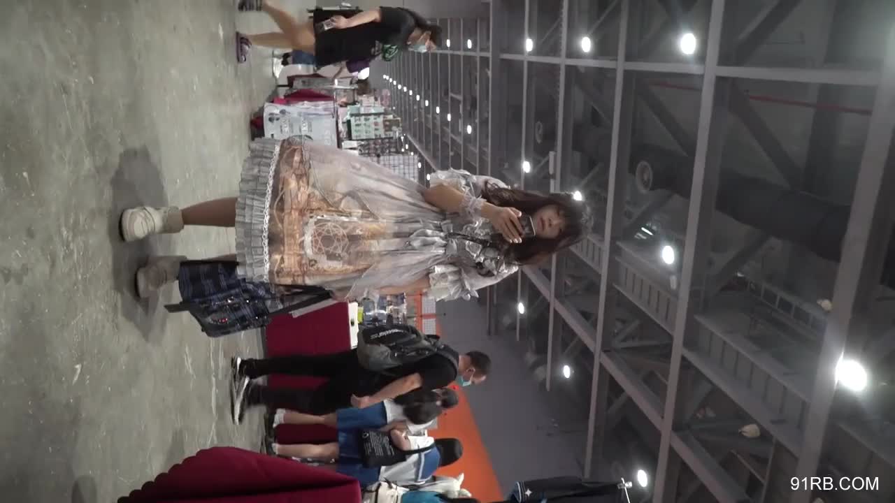 614cb5c0-88f7-4081-8c8b-6cac61ff1762.mp4